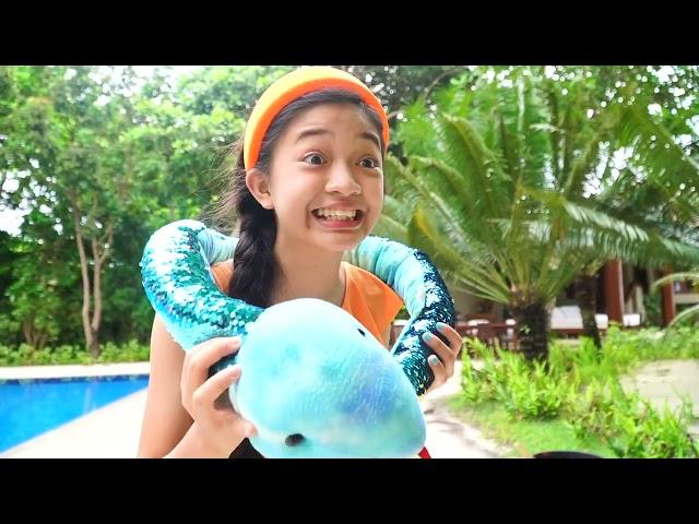 KAYCEE & RACHEL AND THEIR ADVENTURE WITH TOYS AT THE BEACH | RACHEL WONDERLAND