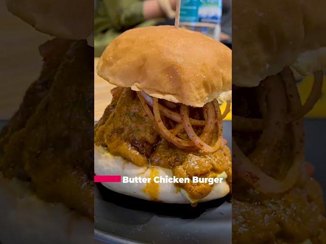 Butter Chicken Burger | Best Burgers in Mumbai | Rajeev Vlogs | Mumbai Food | Things to do in Mumbai
