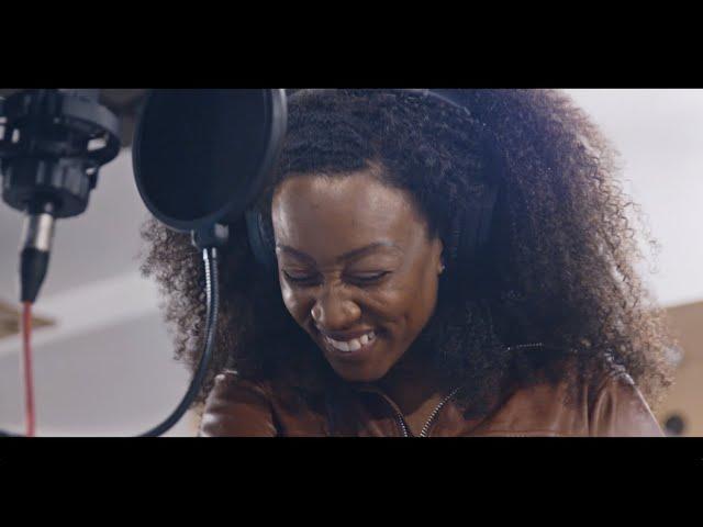 Mark Knight & Beverley Knight (ft. London Community Gospel Choir) - Everything's Gonna Be Alright