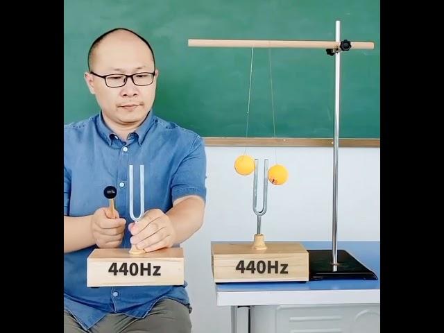 Resonance with tuning forks #laboratoryequipment #tuningfork #resonance