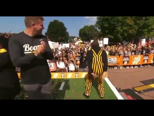 App State gives three students free tuition for a year during College Gameday