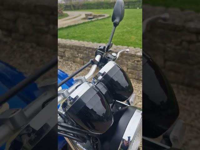 Kawasaki ZR7
