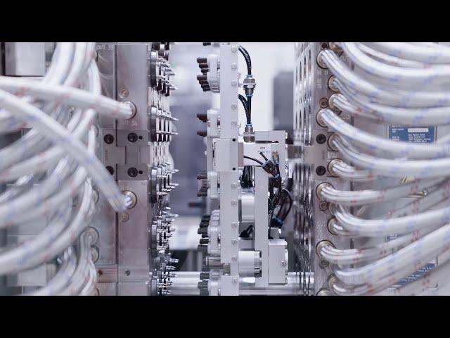 GRITEC AG: Removal handling of 96 cavities from an injection moulding machine