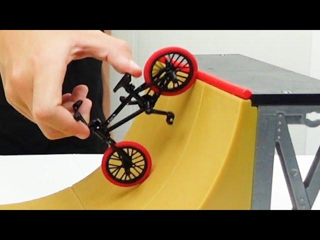 BMX FINGER TIME | MINI SKATEBOARDING PARK | BMX Finger | BMX Tech Deck Ultimate Half Pipe