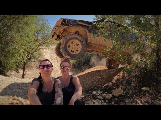 Girls and V8 ZJ Jeeps going Offroad! @letsdriveoffroadgirls5358