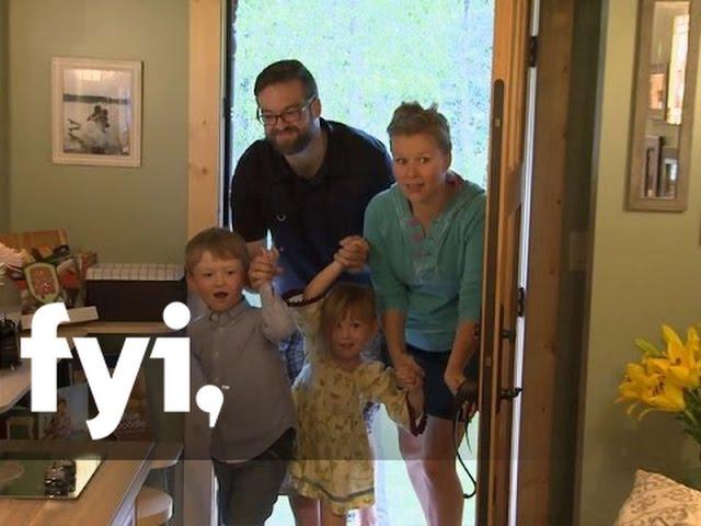 Tiny House Nation: Touring the Perfect Prairie Cottage (S1, E8) | FYI