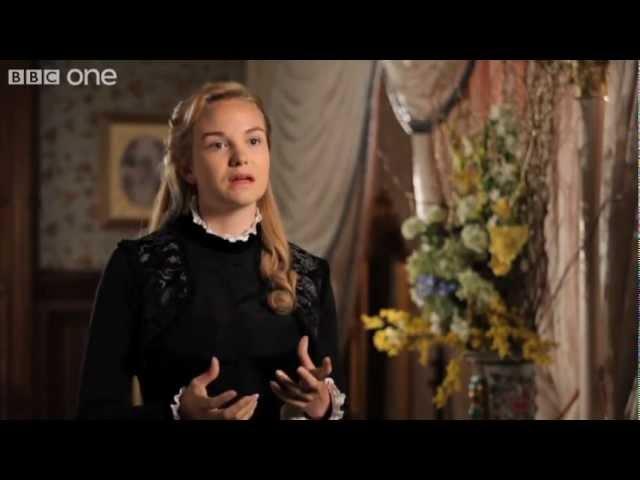 Joanna Vanderham explains Denise's ambitions - The Paradise - BBC