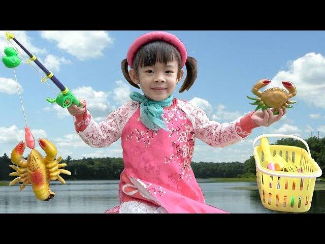 Fishing game toys playset for kid, a very cute video for children  AnAn ToysReview TV 