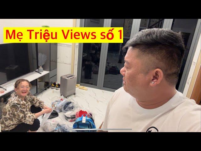 Mẹ triệu views lúc nào cũng lo Em Út,Con ,Cháu và cả Bạn của BTCL