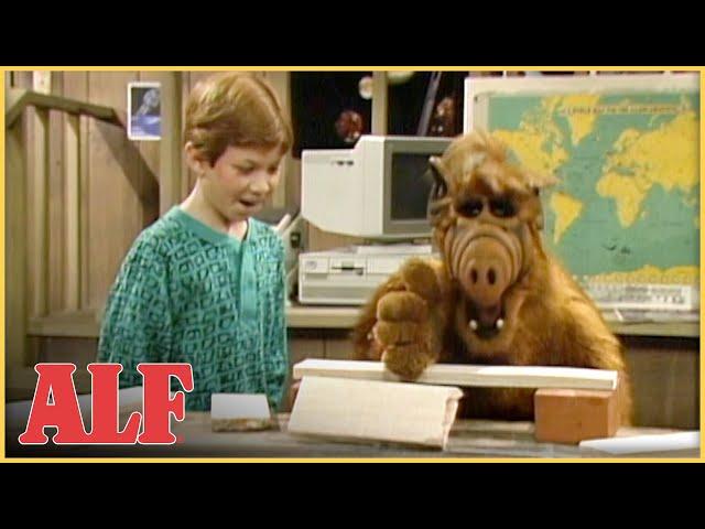 ALF Teaches Brian Karate  | S2 Ep21 Clip