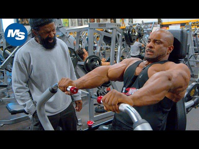 Chest Workout | Charles Glass Trains Errol Moore at The Mecca