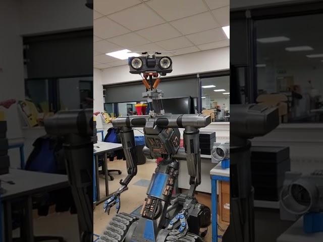 Johnny 5 - 3D Printed Saying Quotes From The Movie Short Circuit