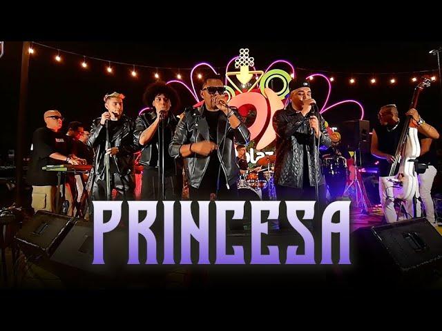 Princesa - Karimbo y A Conquistar (En Vivo desde el Mall Plaza)