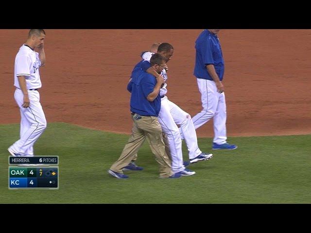 OAK@KC: Hard slide injures Escobar, benches clear