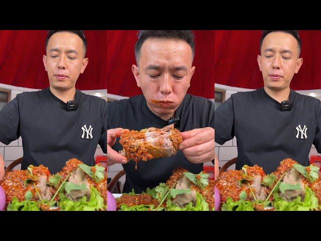 ASMR LAMB NECK WITH SPICY GARLIC SAUCE EATING