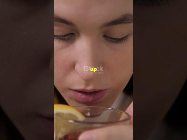 Drink This First Thing in the Morning for Better Health! | TrendTrove