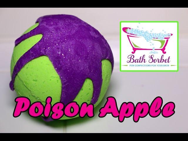 Bath Sorbet - POISON APPLE Bath Bomb - DEMO - Underwater View - Review Halloween