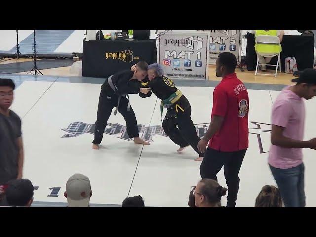 CASH THE MACHINE KILLED IT TODAY 4 SUBMISSIONS FROM HIGHER BELTS