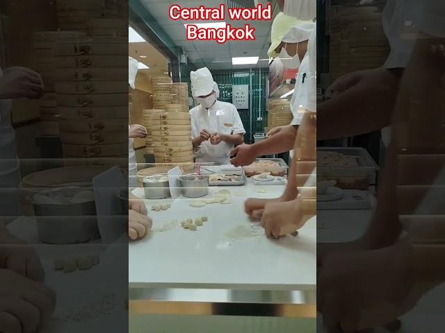 #bangkok #bangkokthailand #bangkoktravel #pattaya #pattayawalking #central #world #food #eating