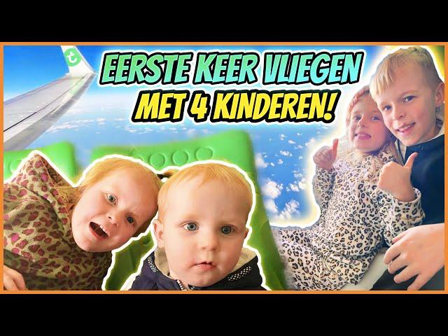 VOOR HET EERSTE VLiEGEN MET 4 KiNDEREN NAAR ...???  | Bellinga Vlog #2751