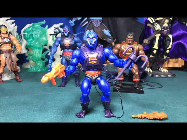 Will Webstor’s origins grappling hook and armor fit on a vintage MOTU figure and a classics figure