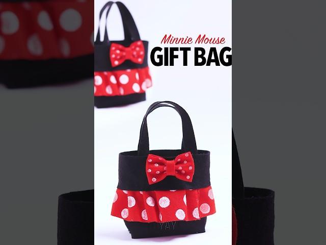 Desire-worthy DIY Minnie Mouse Gift Bag #d.i.yay #minniemouse #giftbags
