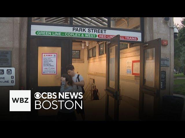 Man killed after falling onto electrified Red Line track in Boston