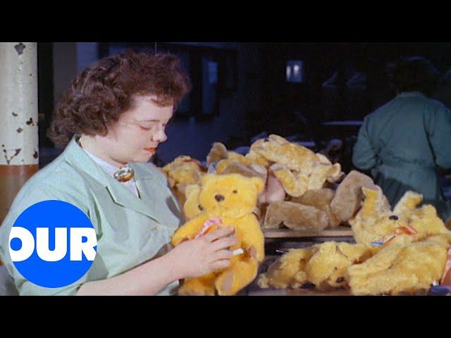 A Window Into How The 1950s Prepared For Christmas | Our History