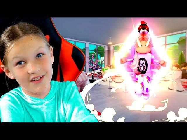 Madison Upgrades Her My Restaurant in Roblox!!