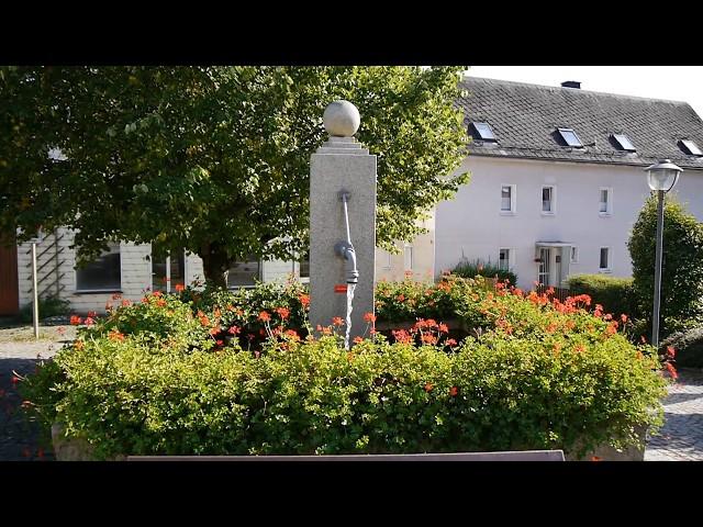 D: Stammbach. Oberfranken. Eindrücke aus der Ortsmitte. August 2019