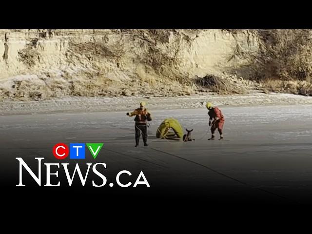 Kamloops, B.C. firefighters rescue deer from frozen river