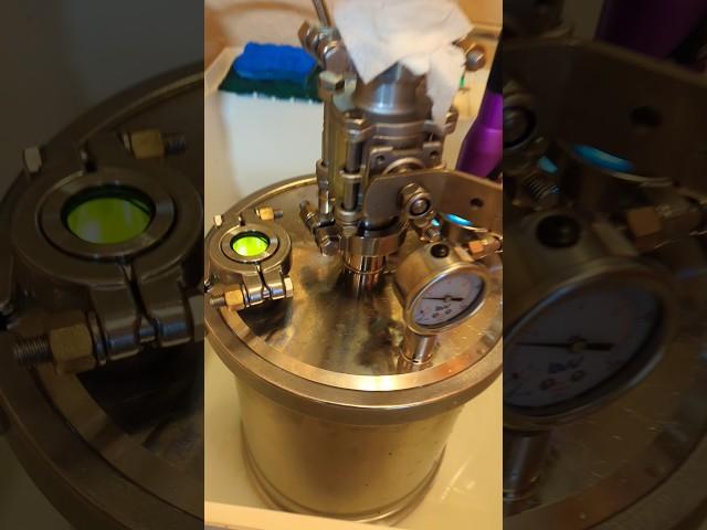 BHO extraction boil shot. Getting close to ready to purge! 