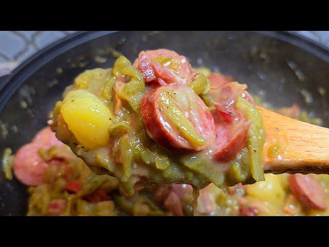 I love a quick ONE-POT Dinner | Smothered Green Beans Recipe Quick & EASY!