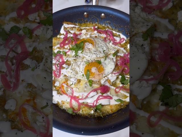 Chilaquiles! #freddsters #foodie #cooking #recipe #chilaquiles #breakfast #eggs #mexican #salsaverde