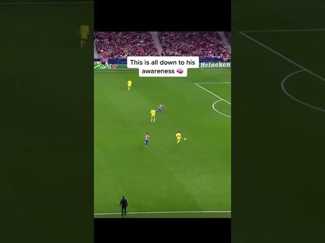 Van Dijk | How to Defend Smart 