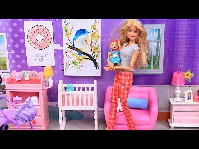 Barbie & baby morning routine for grocery shopping! PLAY TOYS