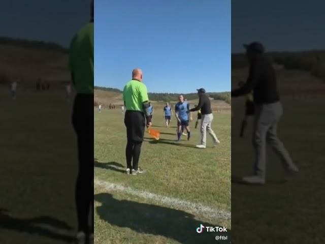 PLAYER KICKS REFEEE WHEN SENT OFF