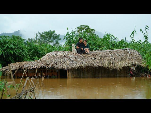 FULL VIDEO: Facing flood water || Pao and Sua's life after being helped by a kind man