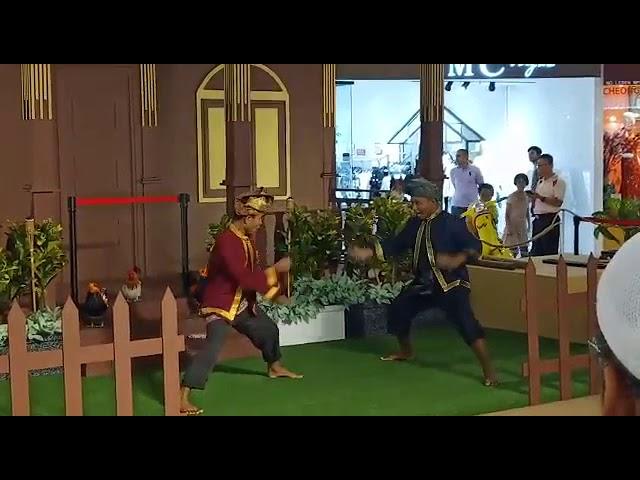 Mal Dancer Nusantara - Silat ( Malay Martial Art Warrior Fighting with Weapon Keris