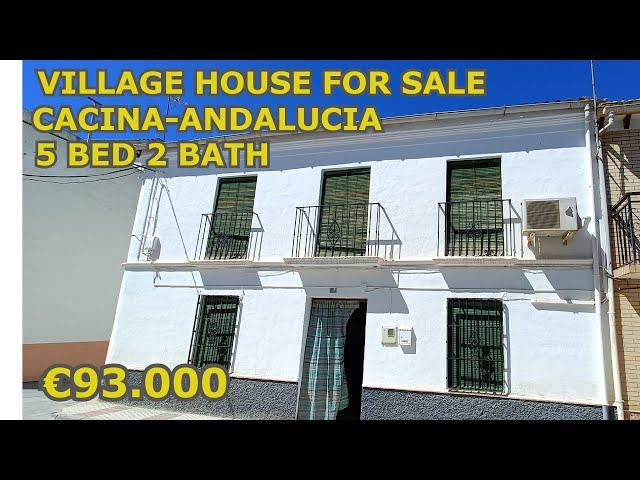 €93.000-Traditional town house with large courtyard FOR SALE in CACIN, aNDALUCIA, sPAIN PROPERTY