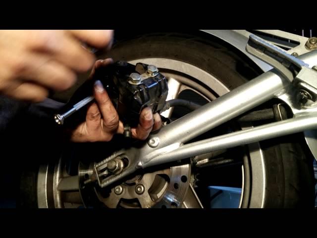 How to replace Sachs MadAss rear brake pads CDF-009 using improvised tools