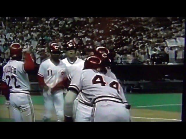 Chris Sabo Takes Fernando Valenzuela Deep Riverfront Stadium