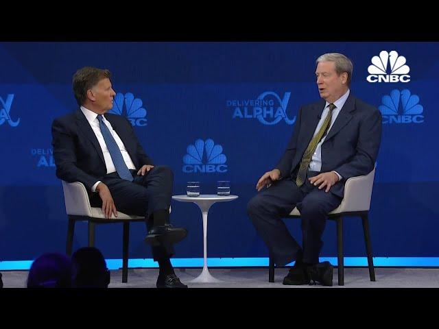 Stanley Druckenmiller says he'd be 'stunned' if recession doesn't happen in 2023