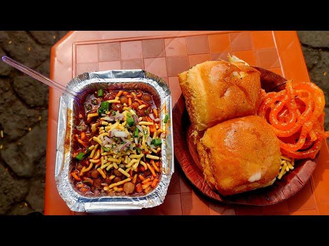 Spiciest Delicious Misal Pav Street Food Nagpur | You will Fall in Love with it | Indian Street Food