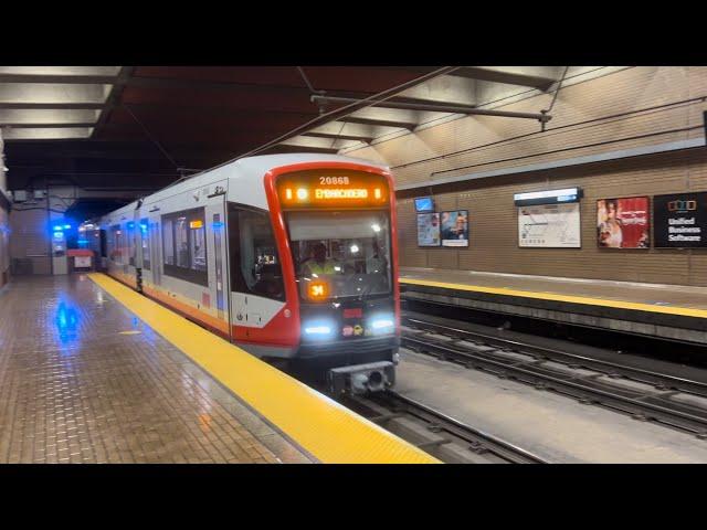 SF Muni Metro 2-Car Siemens S200 LRV4 2086 & 2030 Eastbound S-Shuttle to Powell Street Station