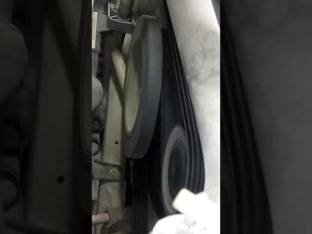 BMW 3 series cranke saft pully damage....