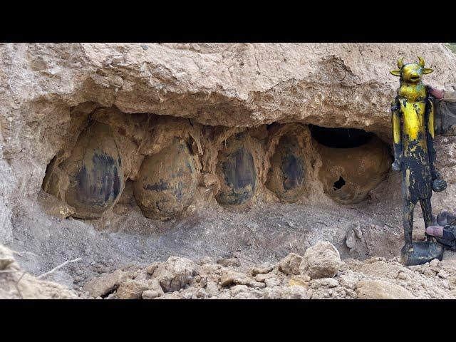 Moment of finding treasure full of gold and jewels / treasure hunting using metal detector