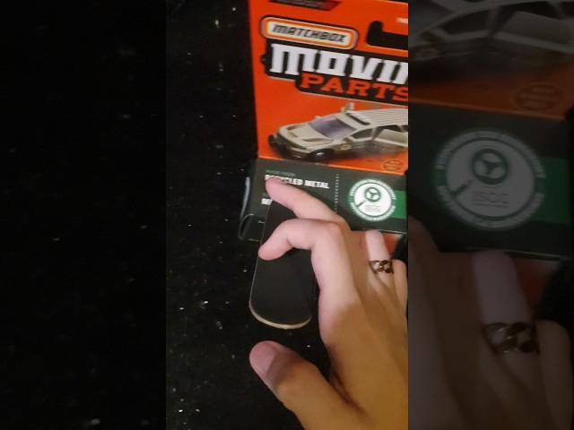 Using Matchbox Packaging to Play Fingerboard  and Finger BMX 