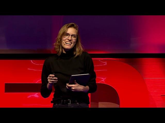 Na świecie jest źle. Ale nigdy w historii nie żyło nam się lepiej. | Kasia Gandor | TEDxKatowice