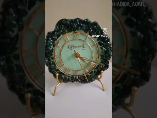 Green Jade Resin Clock  #agatestone #naturalagate #resinartist #clock  #crystals #greenjade